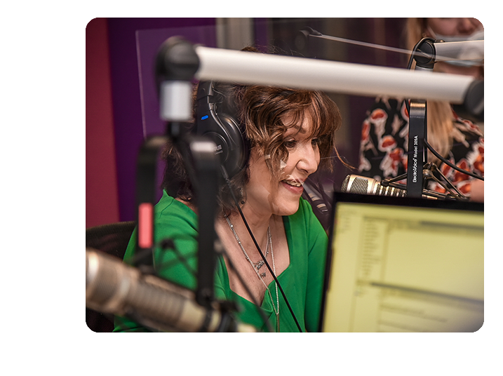 janine-lazarus-media-consultancy-who-is-janine